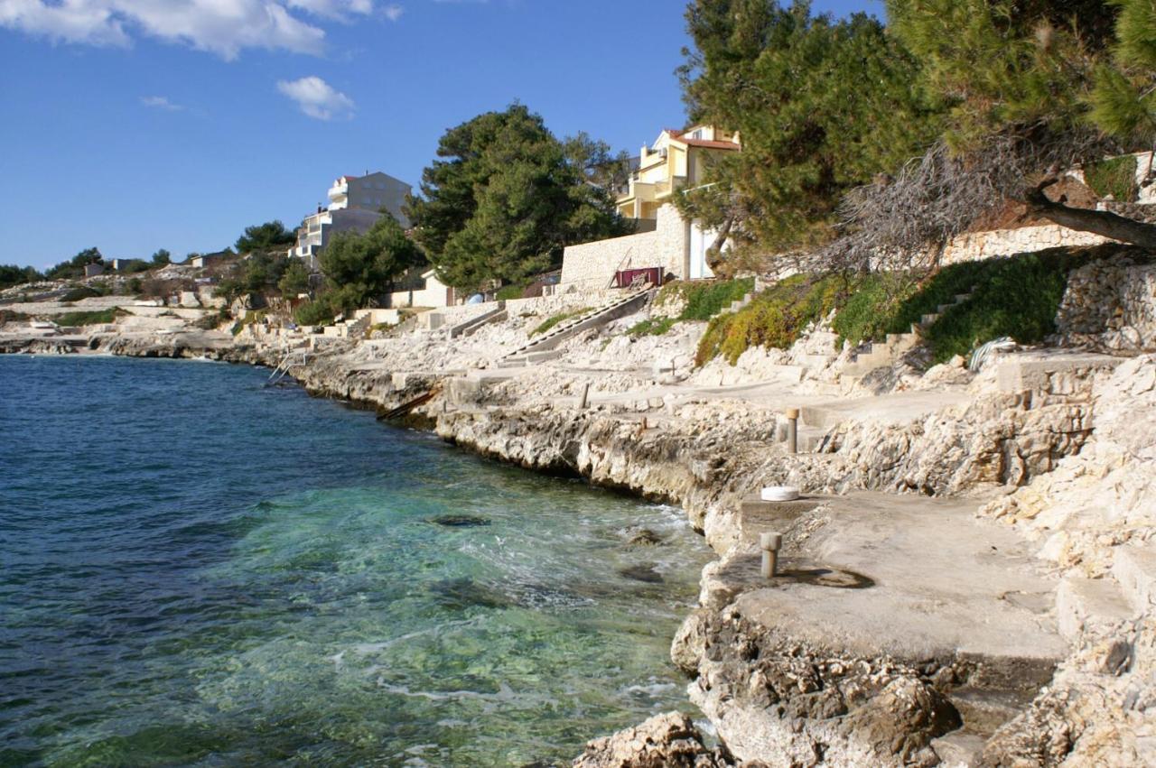 Apartments By The Sea Rastici, Ciovo - 2104 Трогир Экстерьер фото